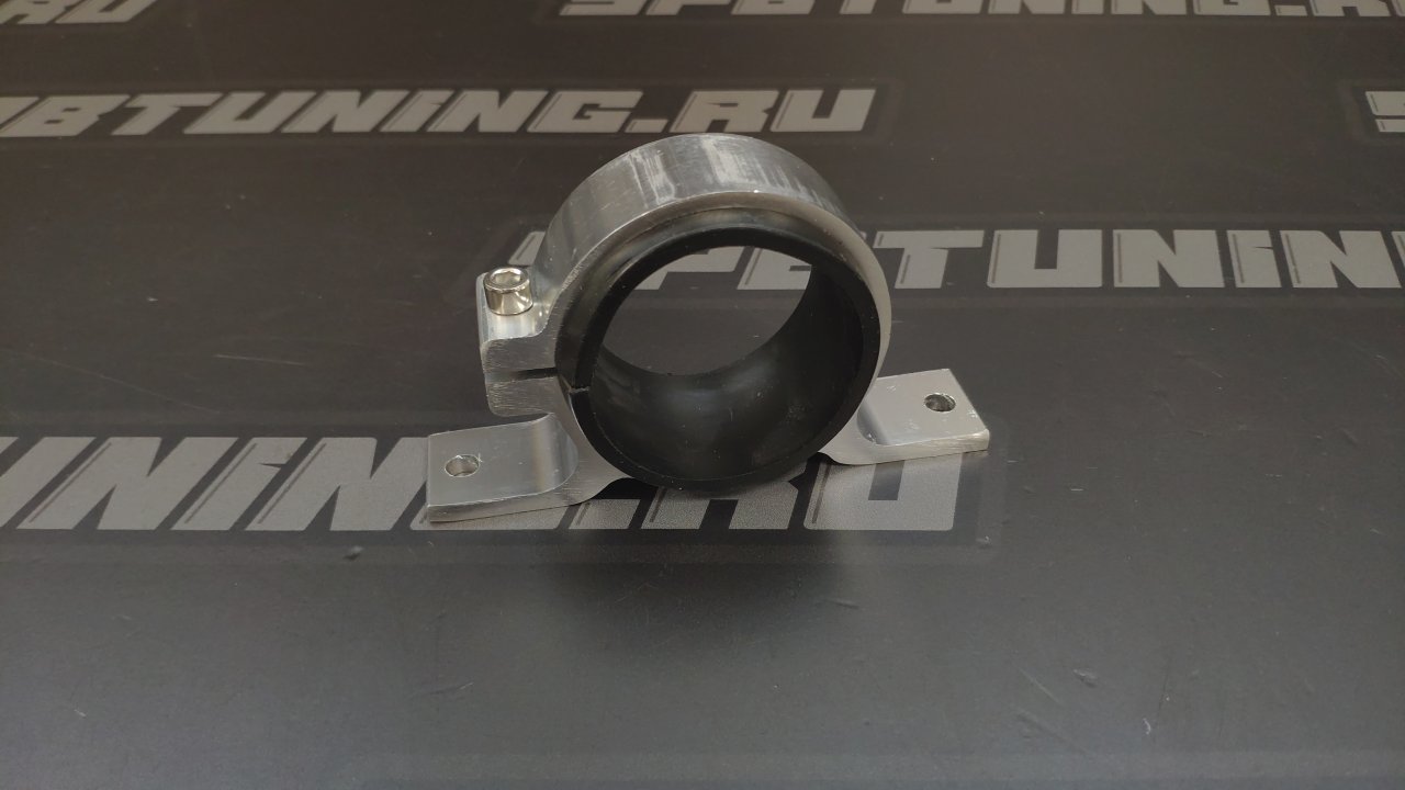  Крепление топливного насоса BOSCH 044 60 мм 