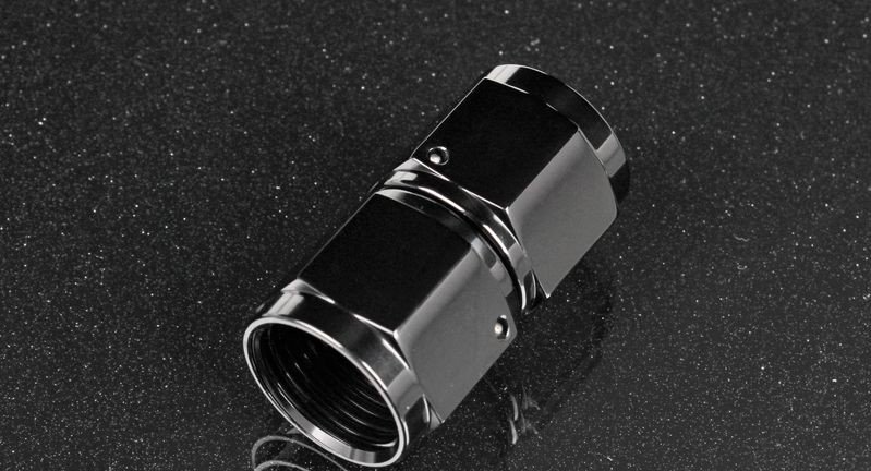 Фитинг AN8-AN8 прямой (мама-мама) 