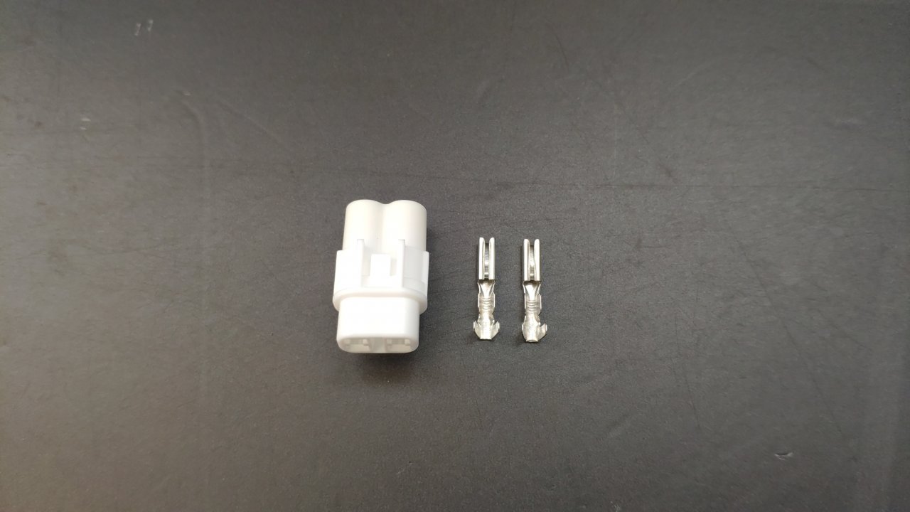 Фишка заднего хода r154 2 пина 90980-10496