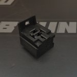 Колодка под 5-ти контактное реле реле (без проводов)