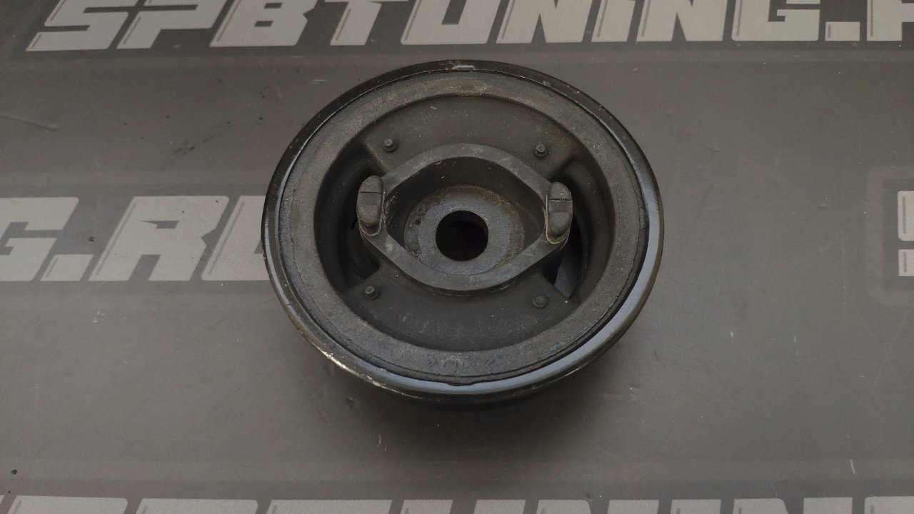 Подушка редуктора в подрамник (1 отв)