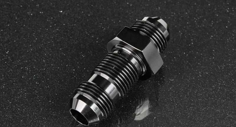 Фитинг в перегородку AN12 прямой