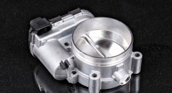 Дроссельная заслонка Bosch с блоком управления 82 мм