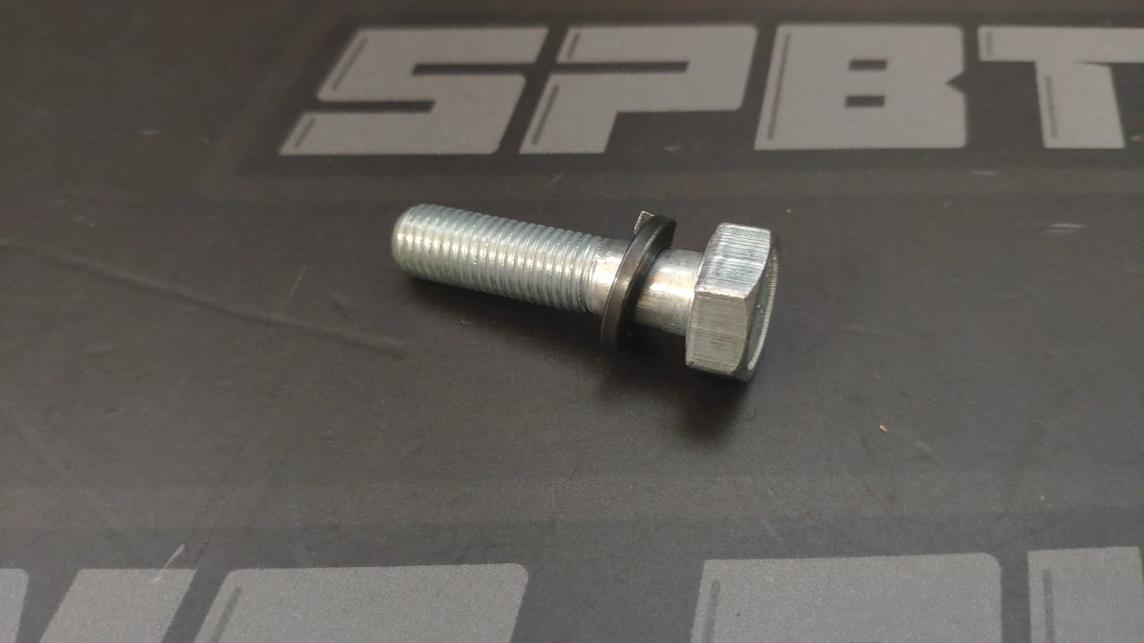 Болт колокола МКПП R154 Toyota