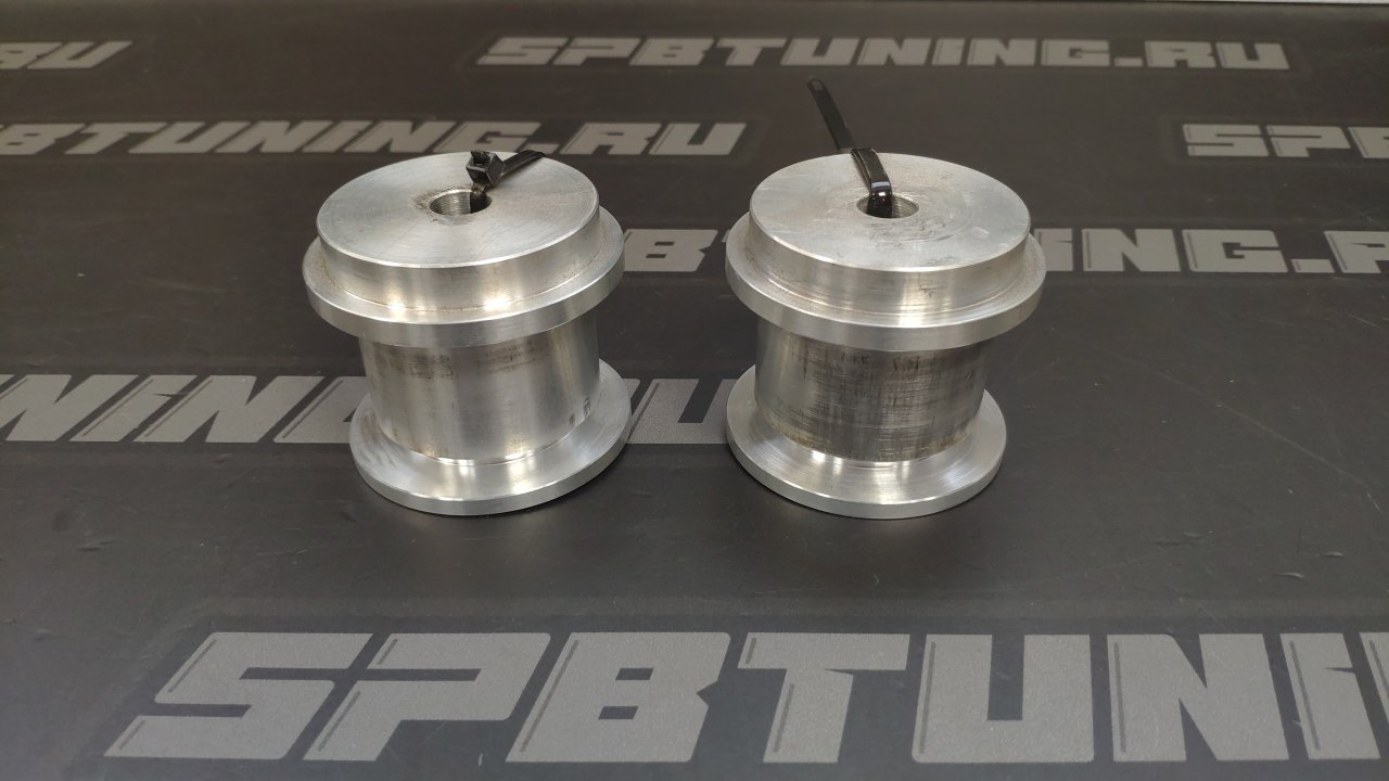 Сайлентблоки крепления заднего редуктора /передние/ алюминий, комплект 2шт