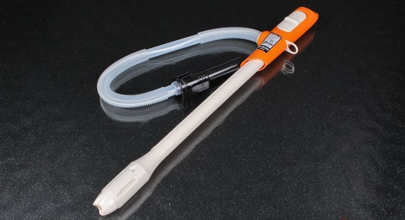 Насос для перекачки топлива, питание от батарей 2*1,5V R06 (AA), 12 л/мин,, ручное управление KOSHIN