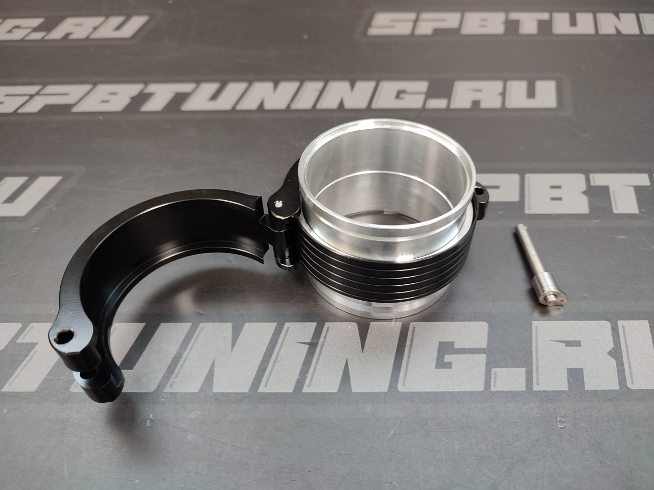 Хомут V-Band (HD Clamp) 89 мм (3,5") + 2 алюминиевых фланца, для впускных систем