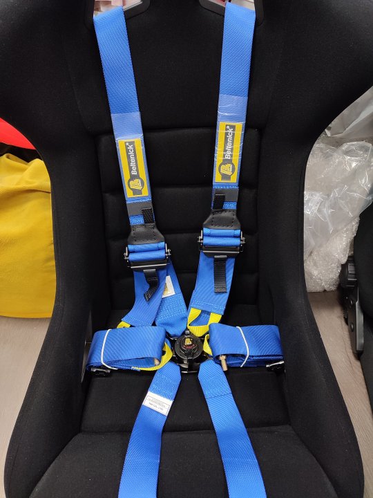 Ремни безопасности Beltenick, 6-ти точечные под Ханс, Омологация до 2027г. синие