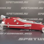 Домкрат алюминиевый max 1,5 т. Подхват 85mm; Подъём max 365mm. Вес 12,8kg. Racing Jack