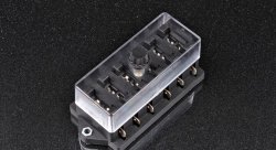 Блок для флажковых предохранителей ЕВРО, на 6 гнезд