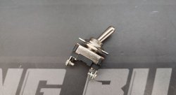 Тумблер одинарный 2-х позиционный 2-конт