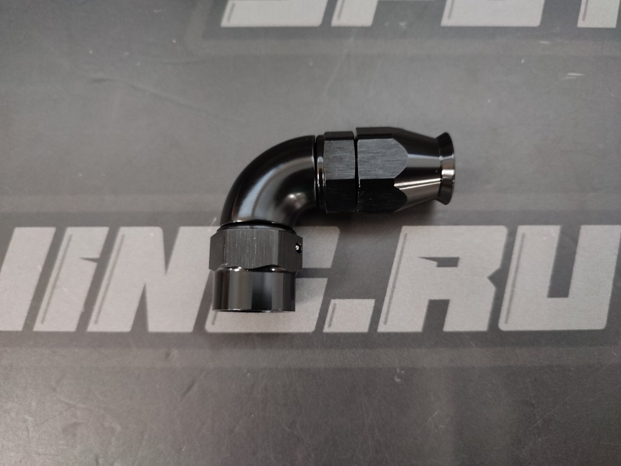 Фитинг полнопоточный AN8 90* для тефлонового шланга PTFE