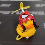 Резиновая уточка в машину