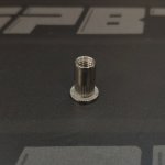 Заклепка-гайка плоский буртик М8 алюминий